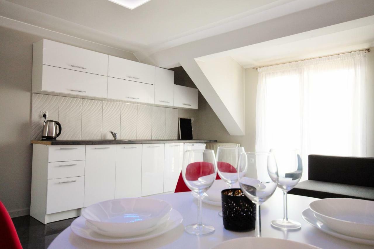Szafir Villa Kuznica Bagian luar foto